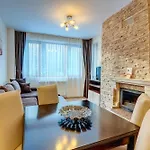 Aparthotel Complex Kamelia 4*