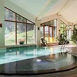 Complex Kamelia Aparthotel