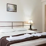 Aparthotel Complex Kamelia
