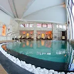 Aparthotel Complex Kamelia 4*