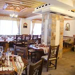 Aparthotel Complex Kamelia 4*