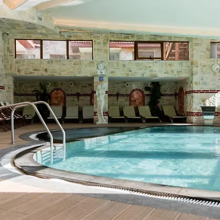 Complex Kamelia شقة فندقية 4*
