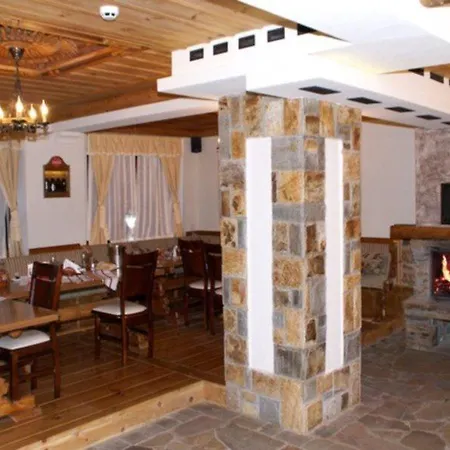 شقة فندقية Complex Kamelia 4*