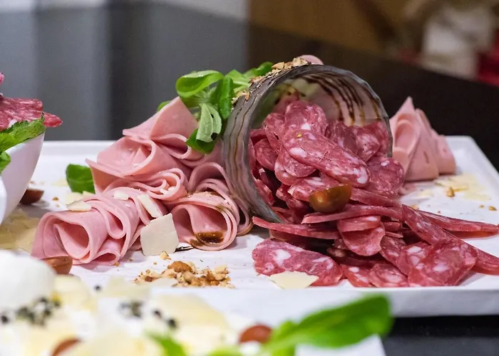 Apart Otel Complex Kamelia 4*