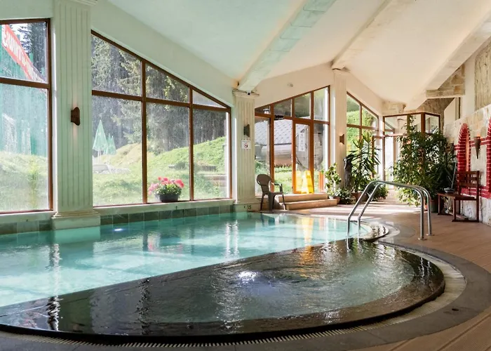 Complex Kamelia Aparthotel