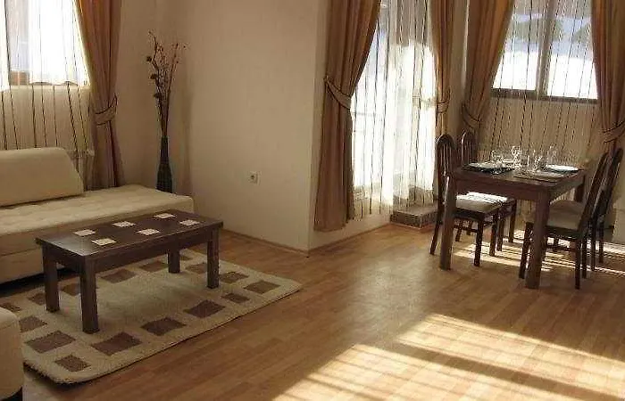 Aparthotel Complex Kamelia